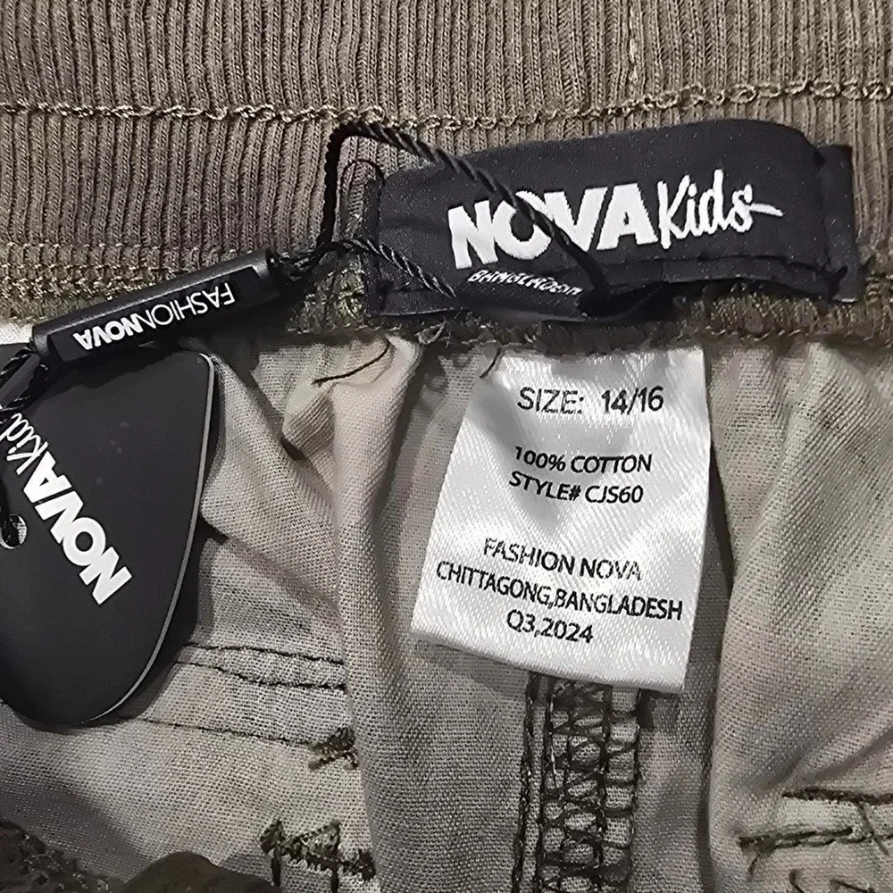 Nova Kids Y2K Camo Cargo Shorts Green & khaki Adjustable waistband